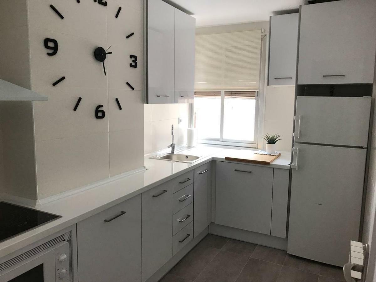 Apartamento Del Sueno Con Aire Acondicionado Logrono Luaran gambar